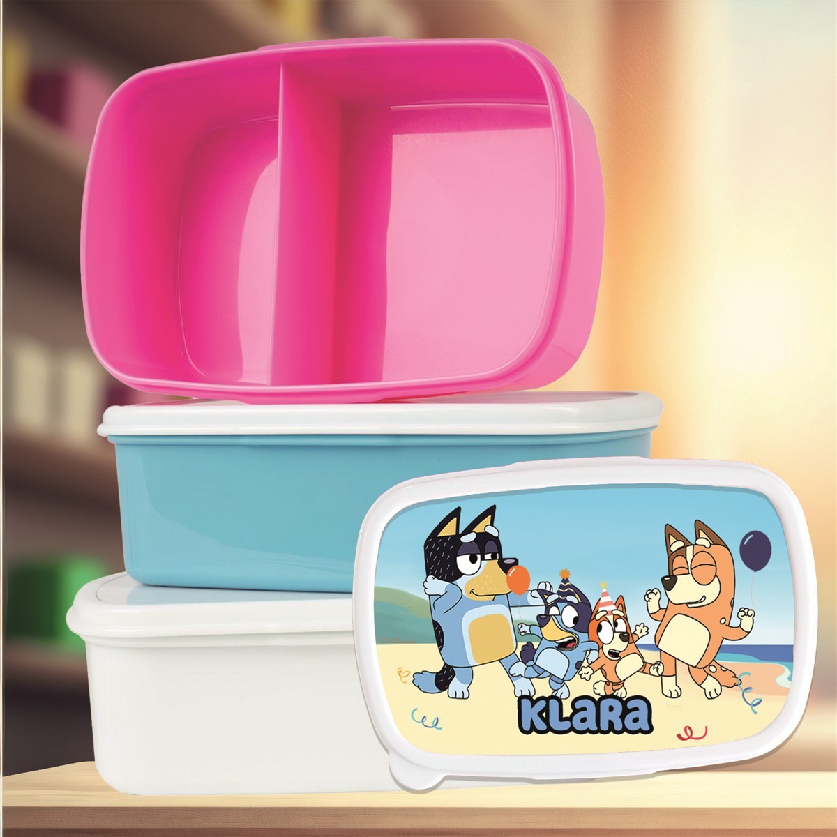Brotdose mit Namen Bluey #01 – Personalisierte Lunchbox für Schule & Kindergarten versch. Farben Brotdose mit Namen Bluey #01 – Personalisierte Lunchbox für Schule & Kindergarten Weiß