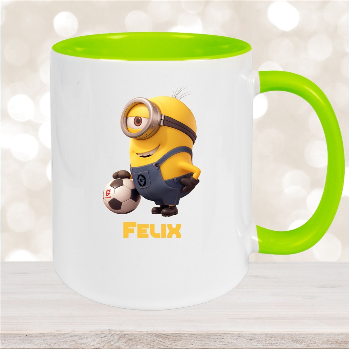 Tasse Minions Kinder Minion #8 Fußball Wunschname Keramik Kinderbecher personalisiert versch. Farben Grün